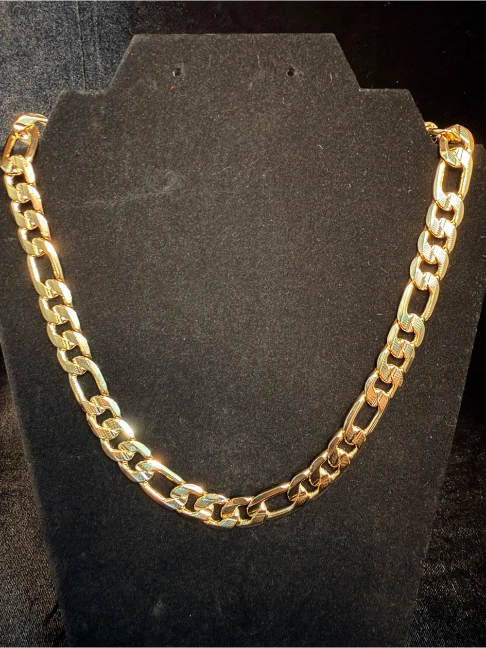 Diamond Cut Figaro 20in 12MM 14K Stamped Gold Filled Necklace BRAND NEW
